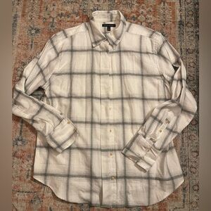 Banana Republic plaid flannel button down shirt